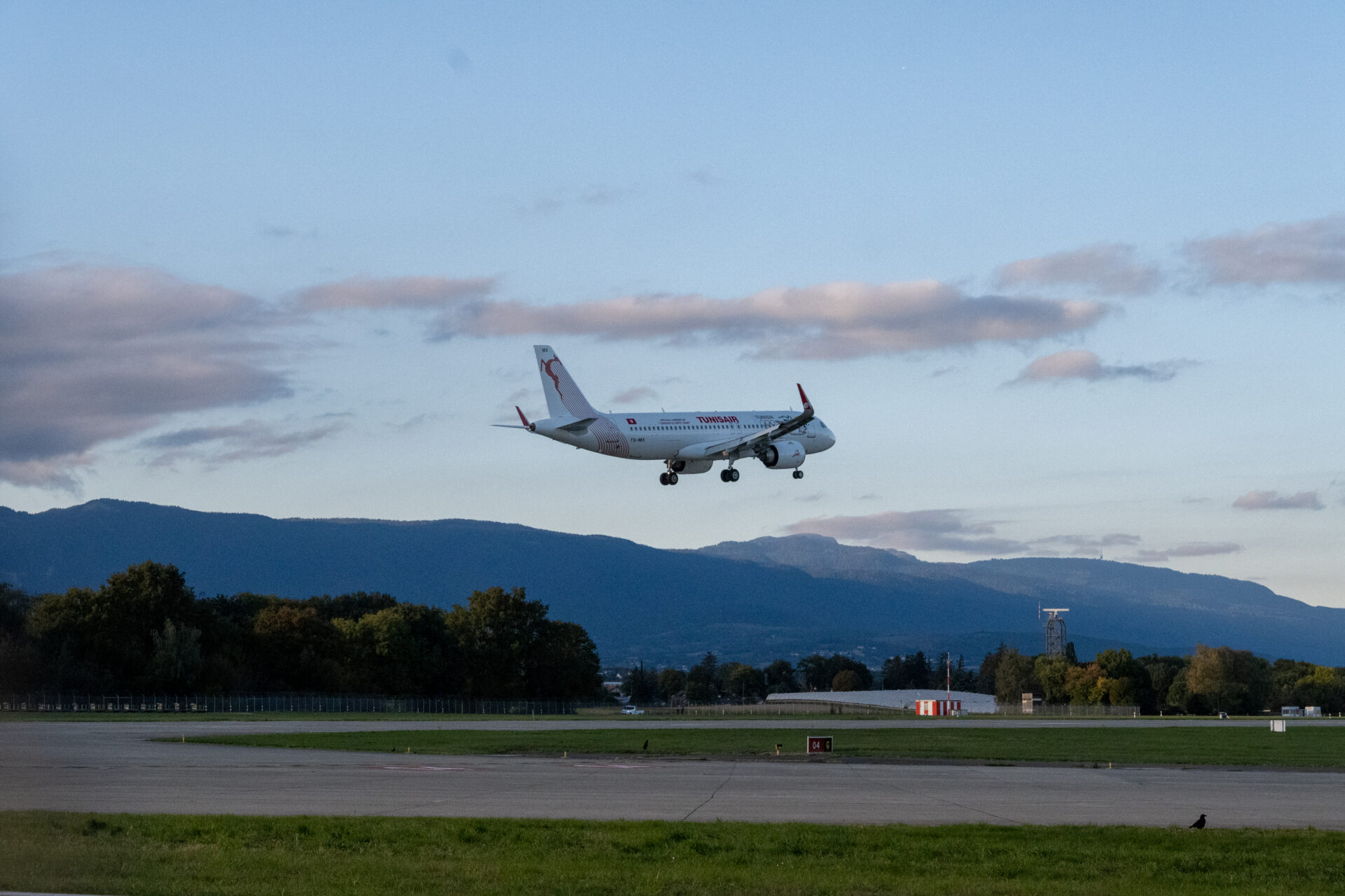 Tunisair Airbus A320 TS-IMX 10/24